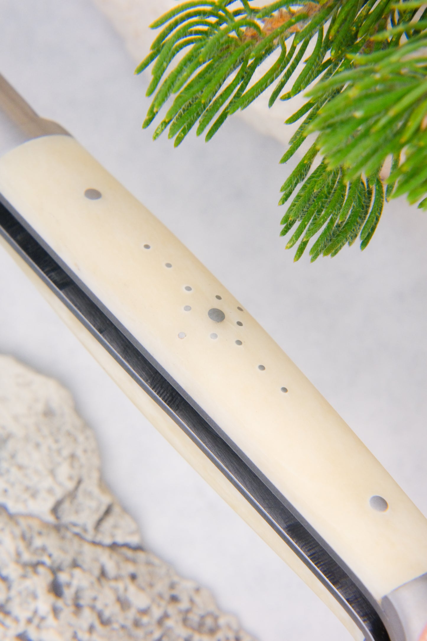Saint Martin Knife Bone