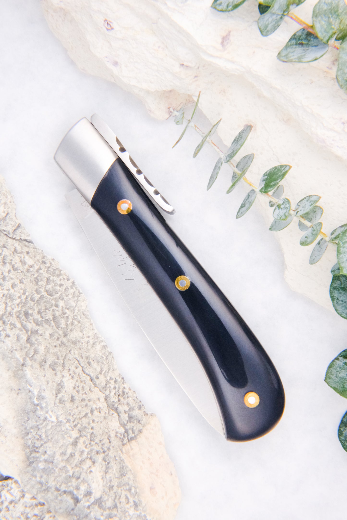 Corsican L’Anto Classic Buffalo Horn