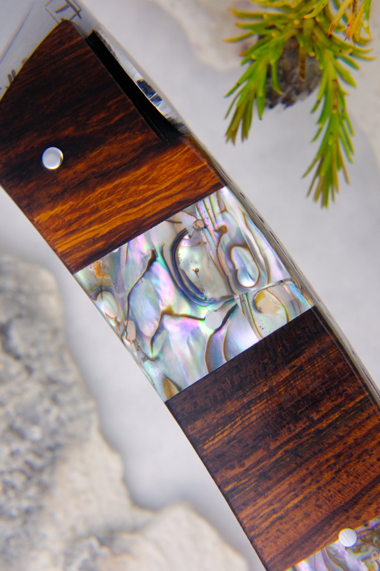 Le Thiers Gentleman Mother of Pearl