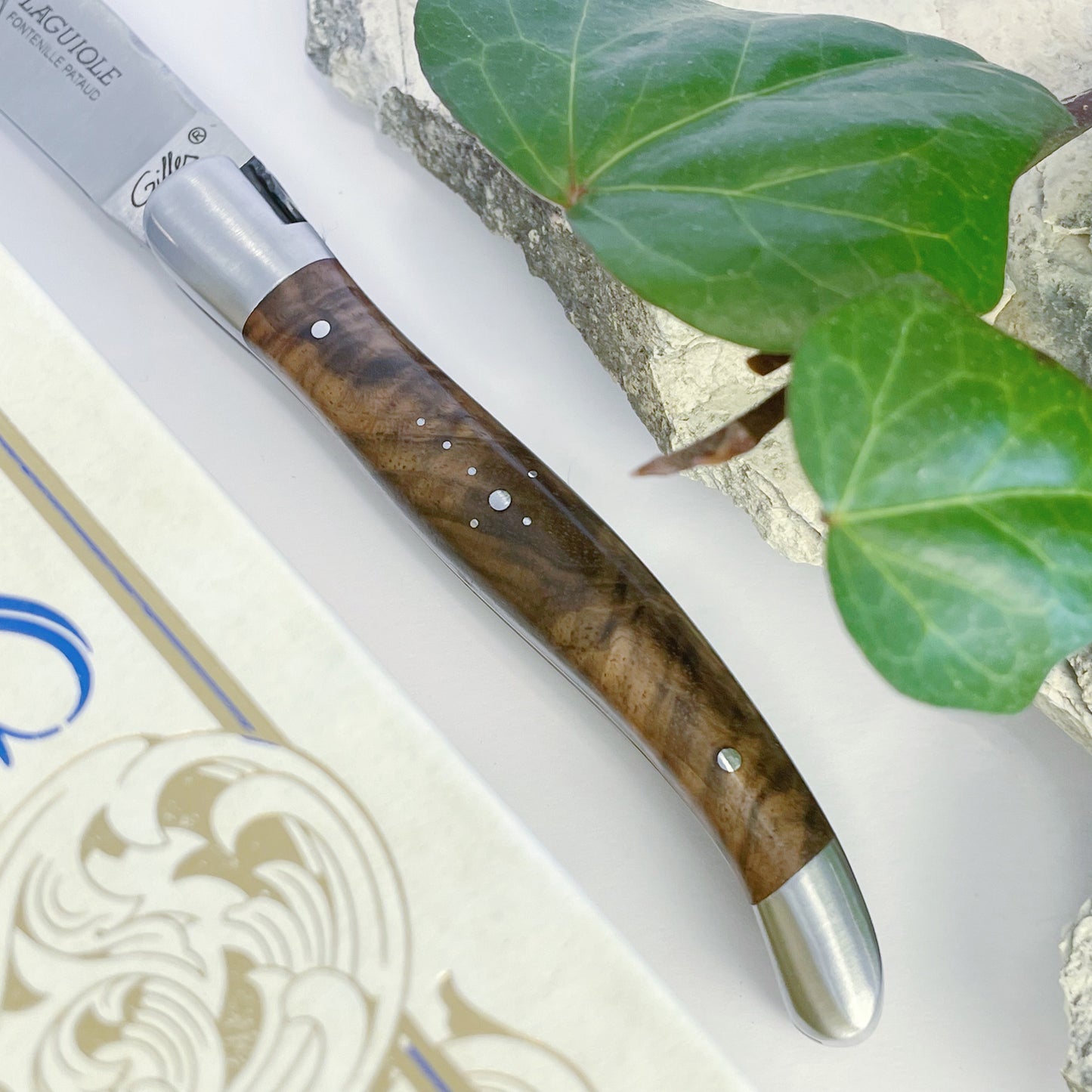 Laguiole Classic Walnut