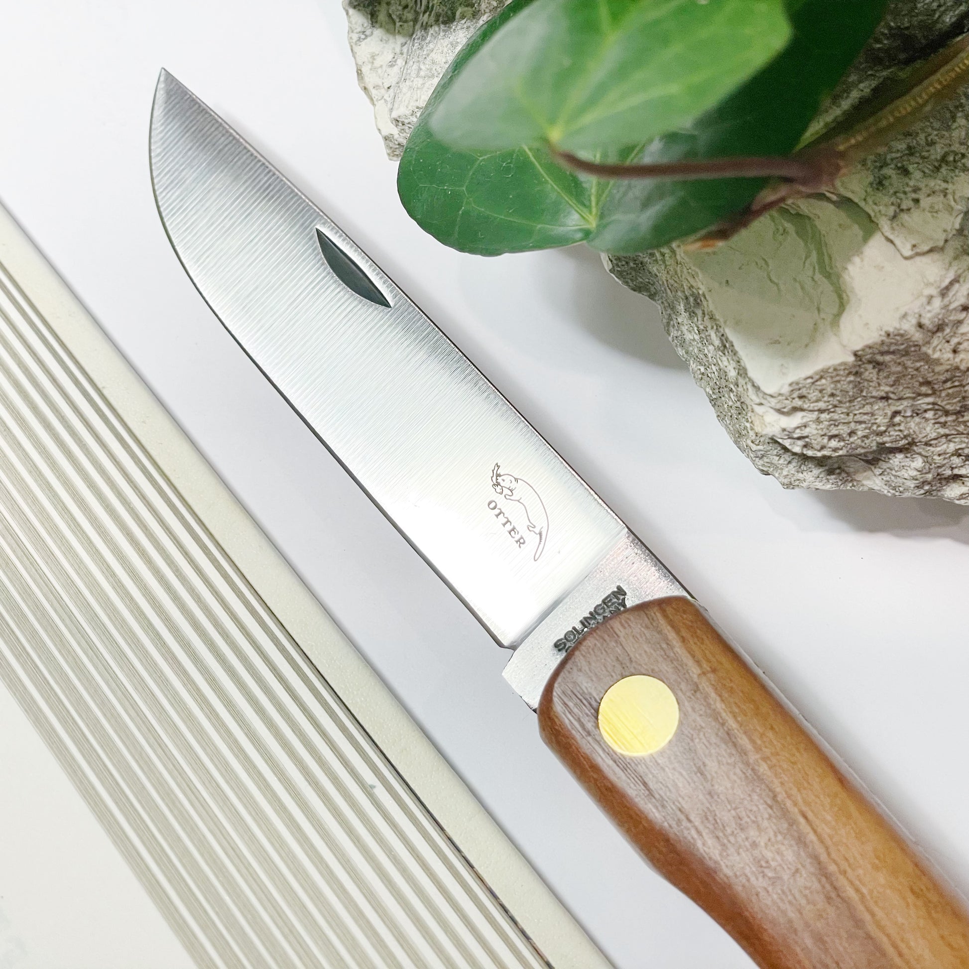 Hippekniep Pocket Knife by Otter-Messer Traditional German Folding Pocket  Knife – Top Shelf Worldwide
