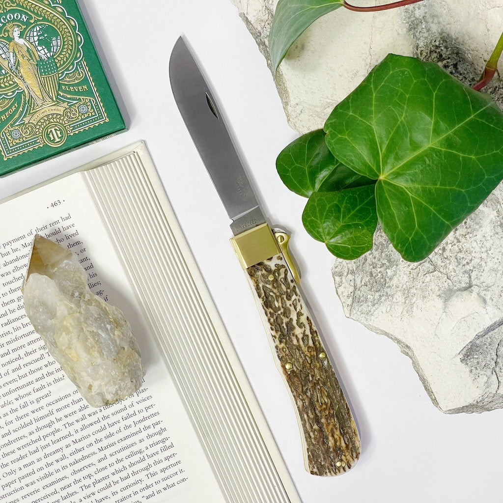 Otter Knife